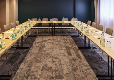 Discover the Perfect Venue for Your Next Business Meeting at Novotel Birmingham Airport Image